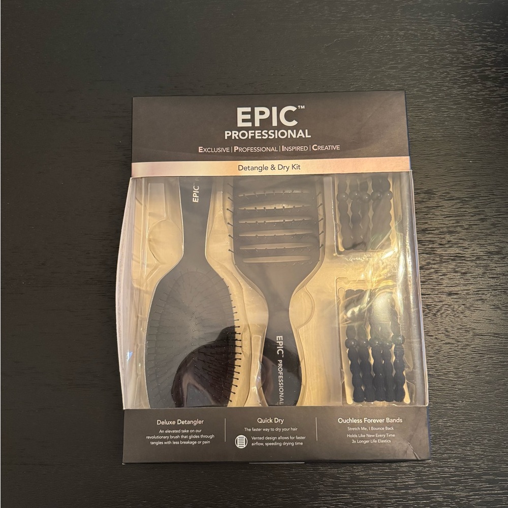NWT Epic Professional Detangle & Hairbrush Kit